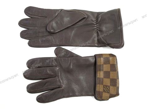 louis vuitton m70002 gants sensation 8|louis vuitton clothing.